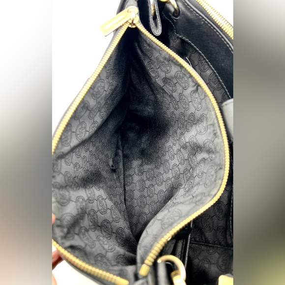 Michael Kors Medium Kellen Tote - Picture 11 of 13